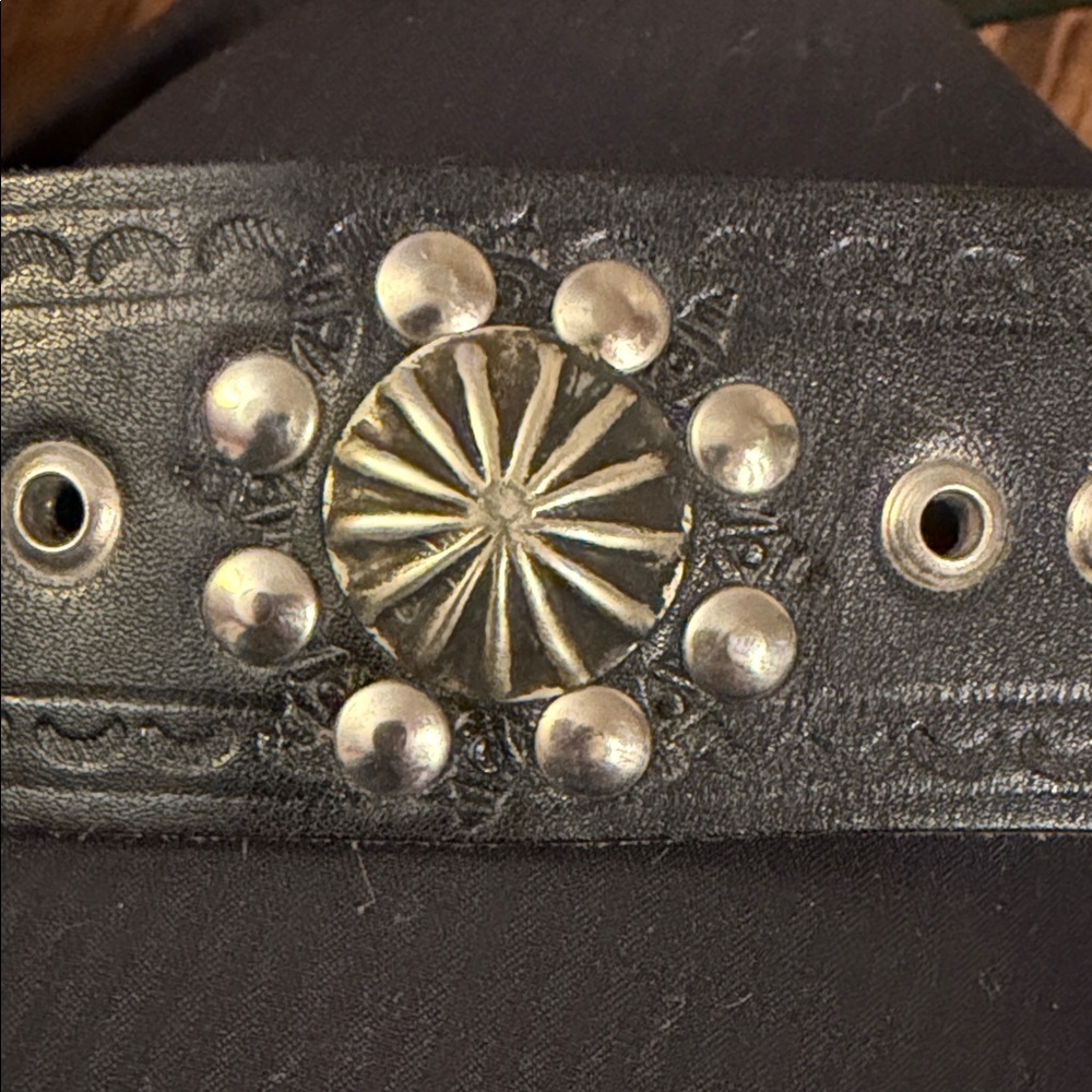 Black Leather Belt with Silver Accents - Picture 3 of 10